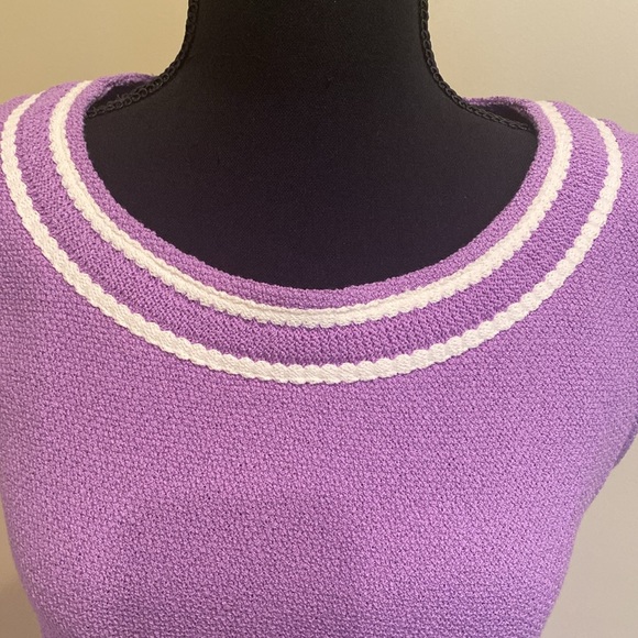 St John Lilac knit sheath dress size 6. Worn once. - Picture 2 of 12
